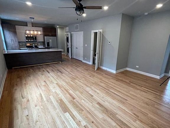3rd image of 6204 S Kimbark Ave #1WW