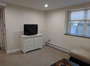 42 Butterworth Ave, Bristol, RI 02809