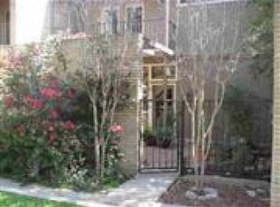 5 Weatherwood Rd, Laredo, TX 78041