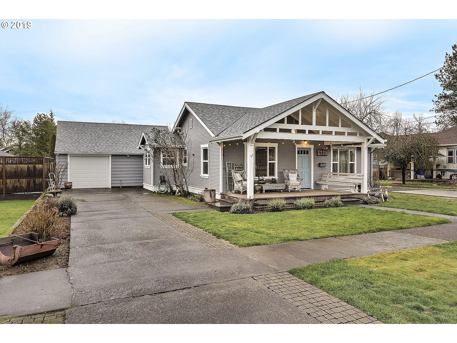 2339 Gales Way photo 1