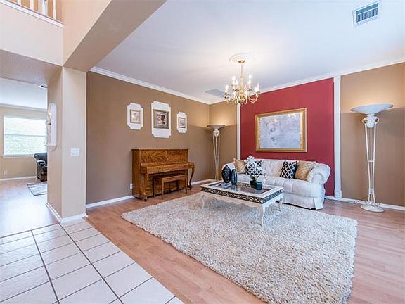 5th image of 12324 Pleasant Hill Ct
