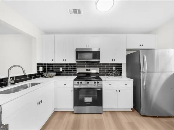 4212 Stillwater Dr, Duluth, GA 30096