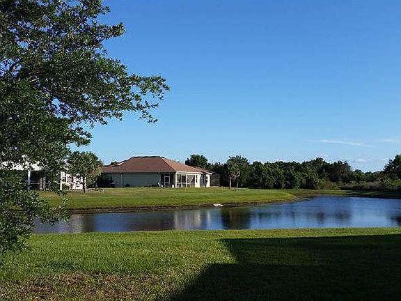 3rd image of 2342 Roanoke Springs Dr