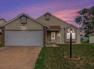 1930 Woodland Dr, Elkhart, IN