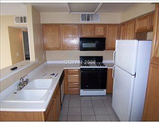 3rd image of 3047 Casey Dr Unit 201