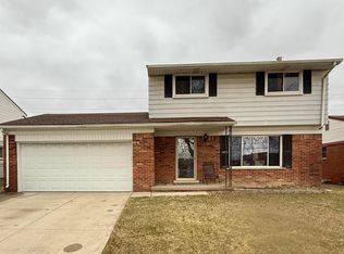 14653 Newburgh Rd, Livonia, MI 48154