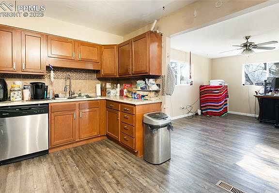 4th image of 106 Frost Ln