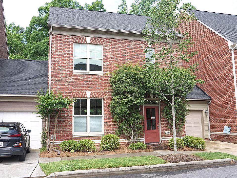 1st image of 580 Summerfield Pl