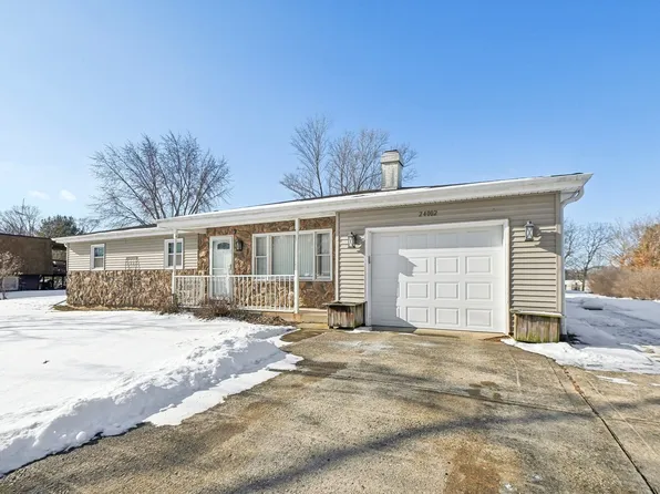 24002 S Green Heron Dr, Channahon, IL 60410