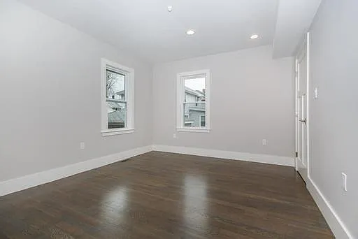 491 Ashmont St #1 — Photo 10