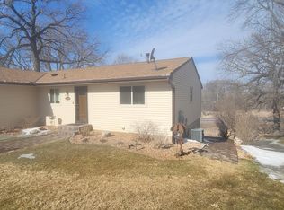 17048 Maple Ln SE, Prior Lake, MN 55372