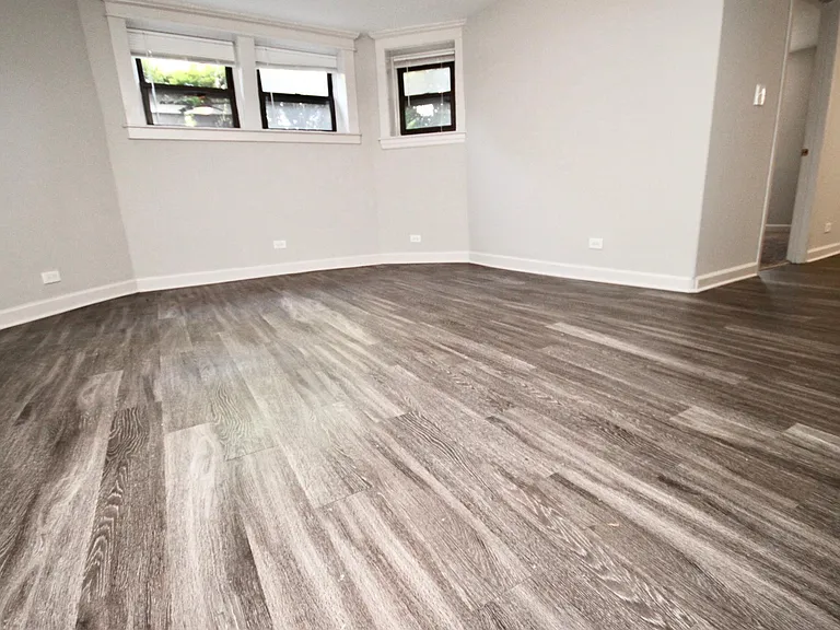 2801 W Logan Blvd #G — Photo 23