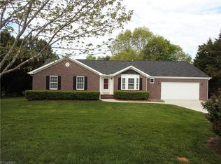 7705 Sorrel Run Ct, Summerfield, NC 27358