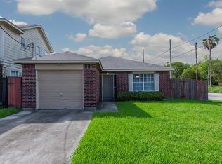 2102 Nettleton St, Houston, TX 77004