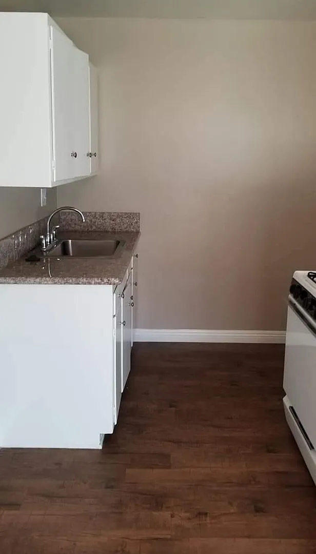 Westport Apartments — Photo 4