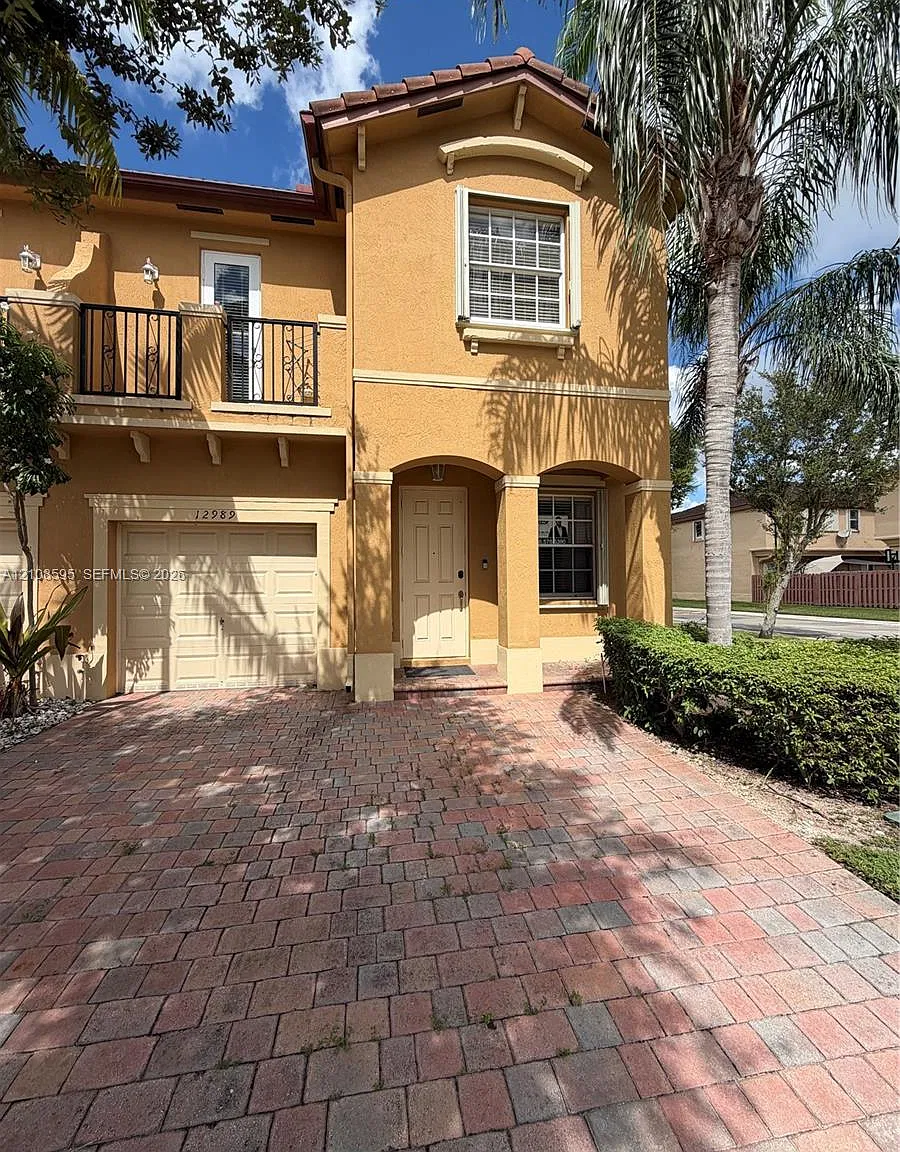 Tuscany Villas West — Photo 1