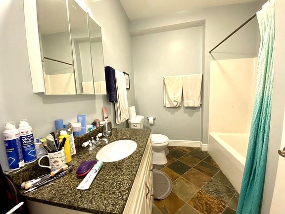 5th image of 195 Cambridge St #2A