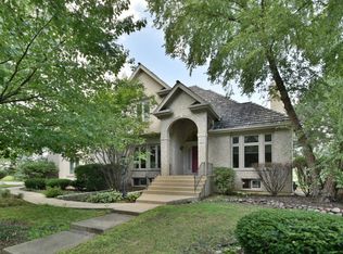 965 Winslow Cir, Glen Ellyn, IL 60137