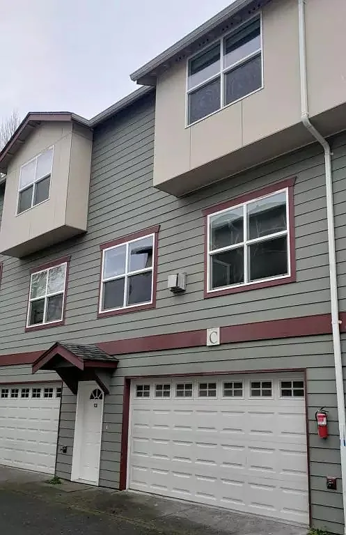 3 bed, 2.5 bath, 1500 sqft, $2,999 — Photo 4