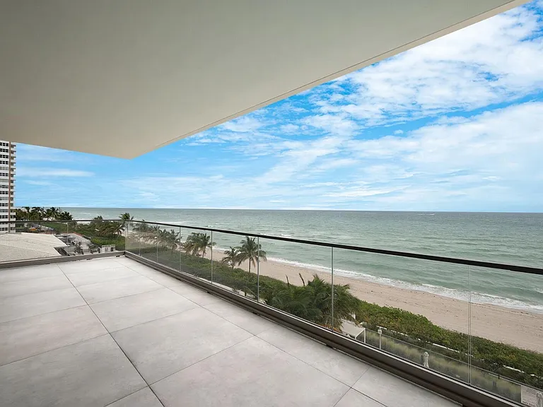 2000 Ocean Dr #5A — Photo 26