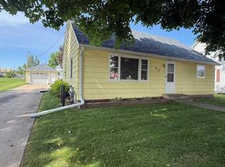 819 E Washington St, Caledonia, MN 55921
