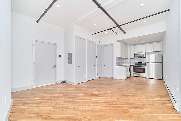 Rented by Living New York | media 24