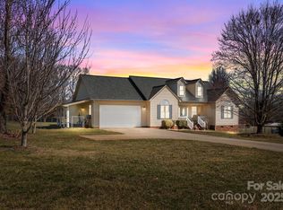 111 Lynnette Dr, Mount ulla, NC 28125