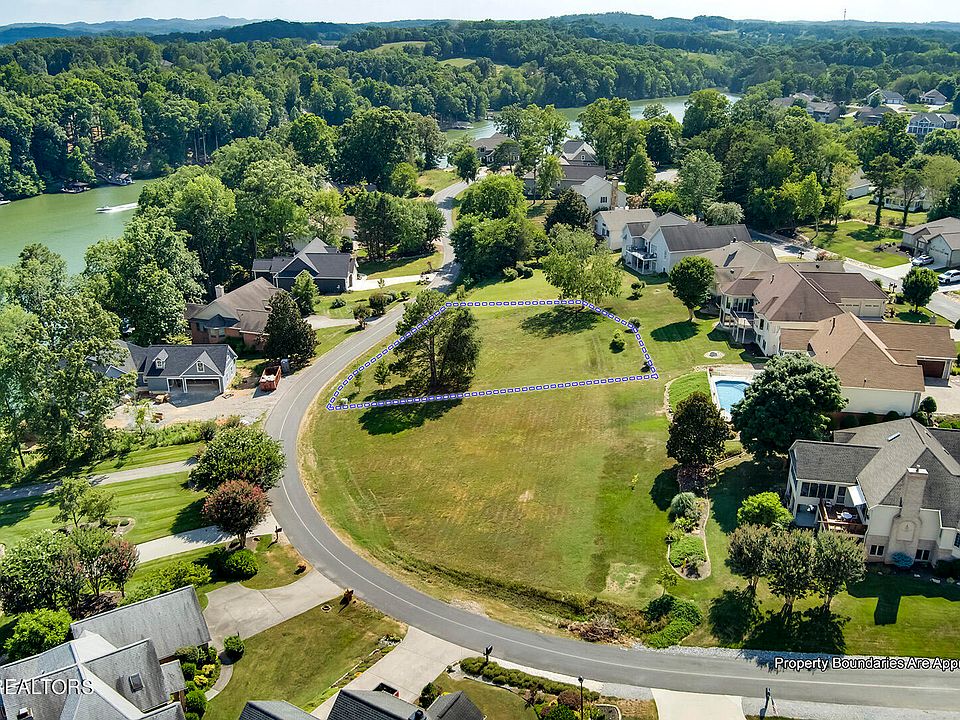 2nd image of 212 Amohi Way