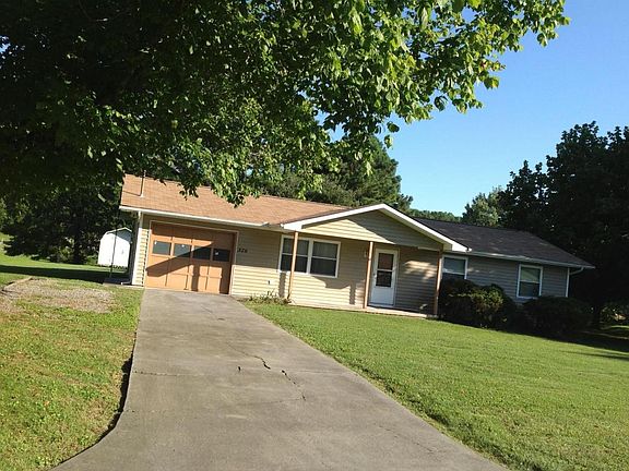 2nd image of 326 Hidden Valley Cir