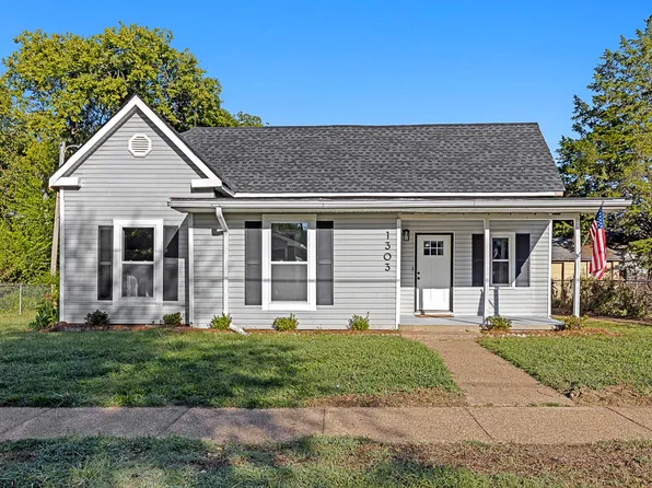 1303 S Lyerly St, Chattanooga, TN 37404