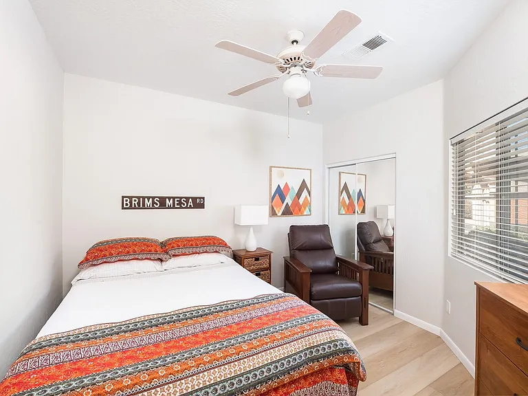 611 Desert Sage Ln — Photo 13