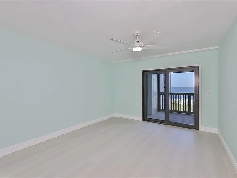 812 Bahia Del Sol Dr #A — Photo 17