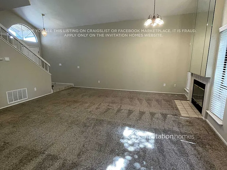 3704 Pinehill Way — Photo 2