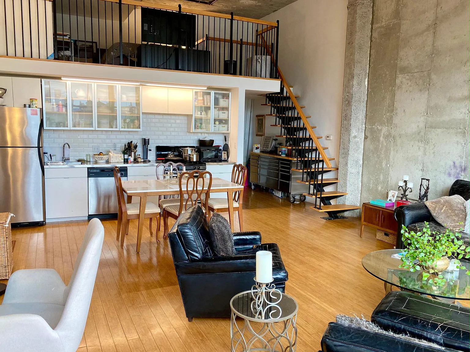 156 Porter St — Photo 4