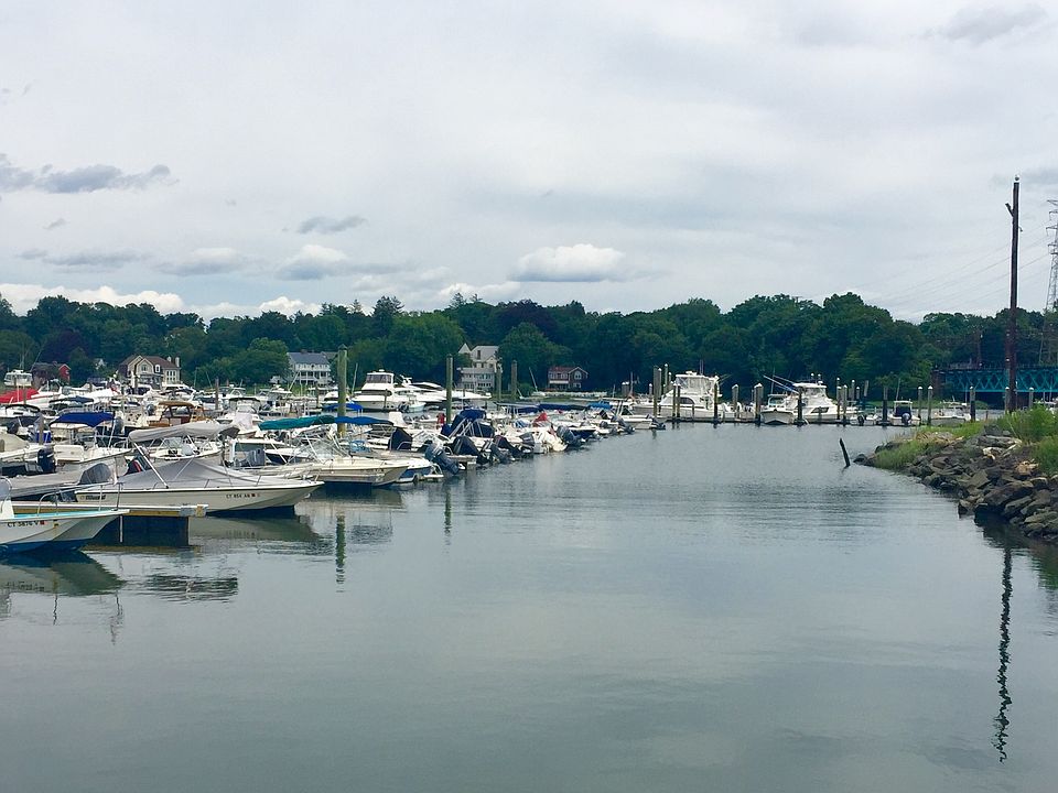 Cos Cob Marina