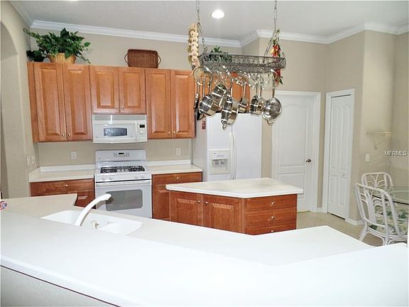 4th image of 450 Noble Faire Dr
