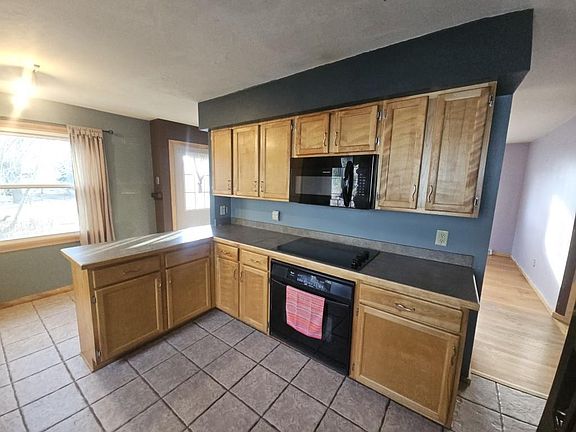 5th image of 5524 Park Way