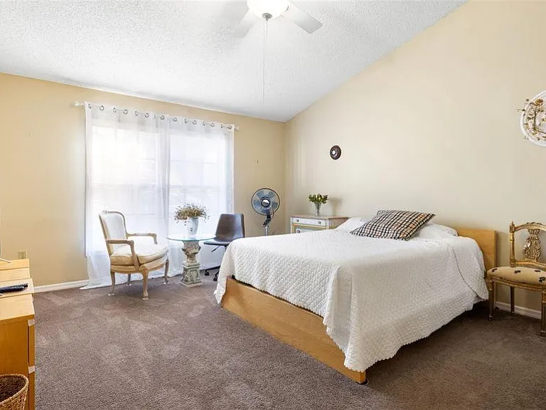 5444 Villa Deste Ct — Photo 8