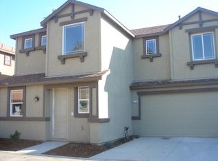 516 Descanso Bay Cir, Tulare, CA