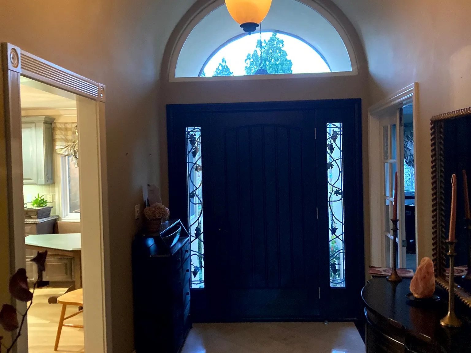 4 bed, 3.5 bath, 2675 sqft, $9,300 — Photo 4