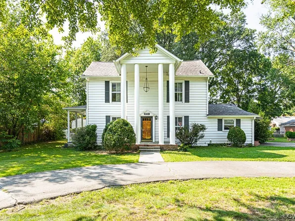 2309 Delta Cir, Henrico, VA 23228