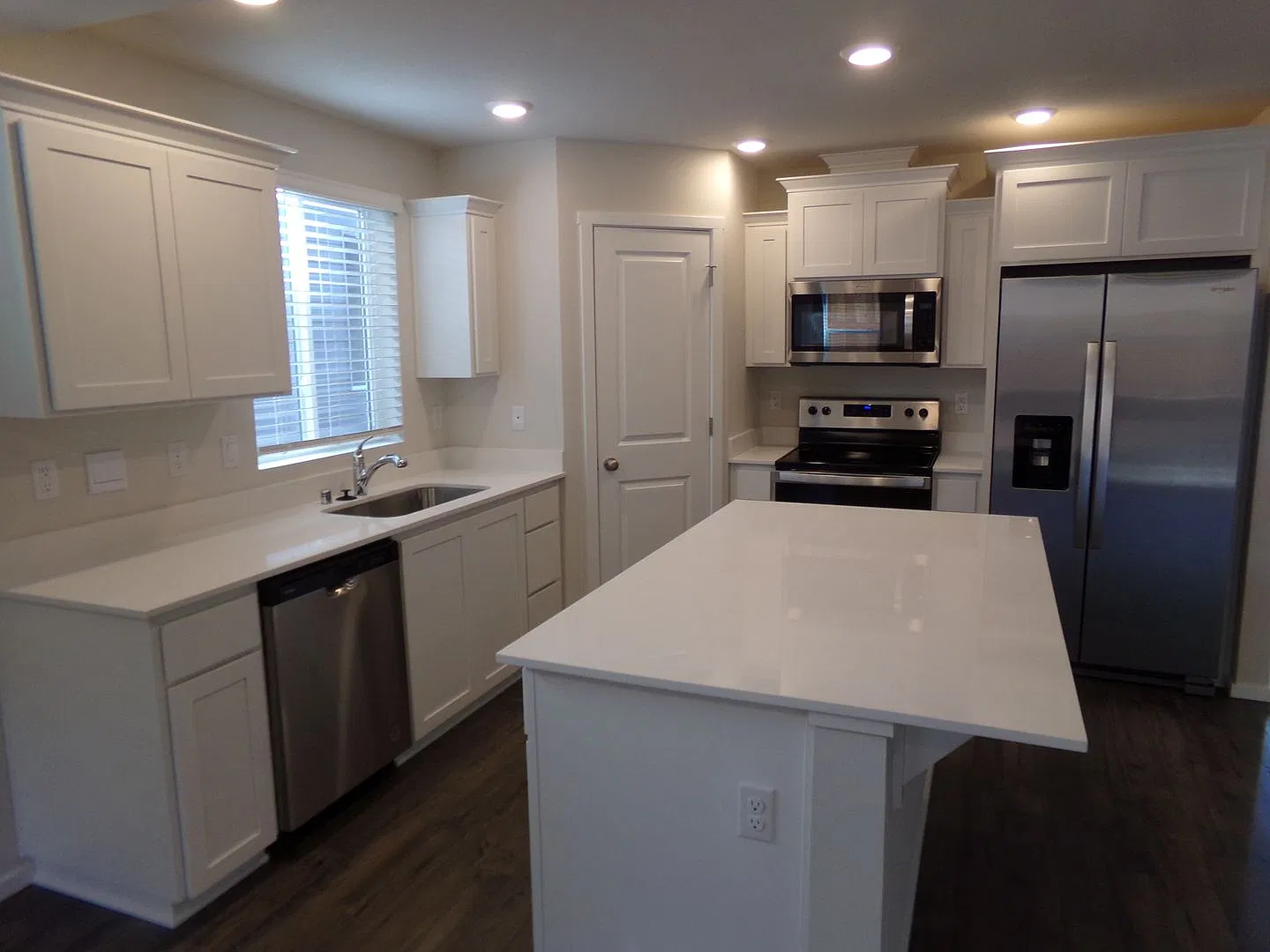 Lovely 3 bd 2ba home 2 Level Home - Coming Soon! — Photo 3