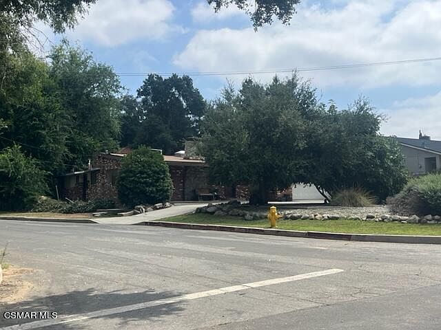 2nd image of 10624 Floralita Ave