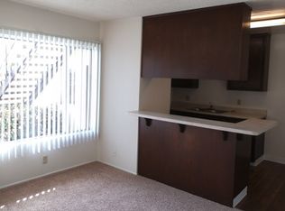 1745 Redondo Ave APT 4, Long Beach, CA 90804