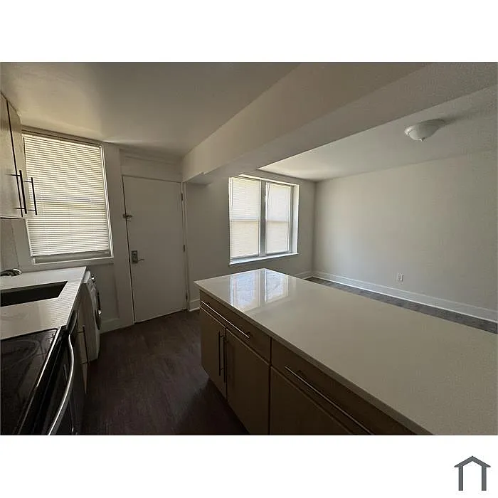 Building Photo - 4312-4314 Georgia Ave NW #16