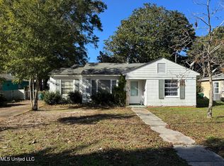 288 Dewey Cir, Biloxi, MS 39531
