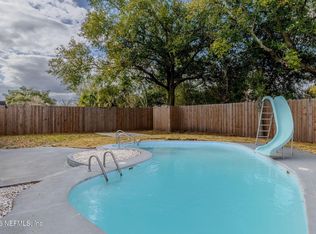 6041 HARLOW Boulevard, Jacksonville, FL 32210