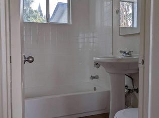 3896 Harney St #1, San Diego, CA 92110