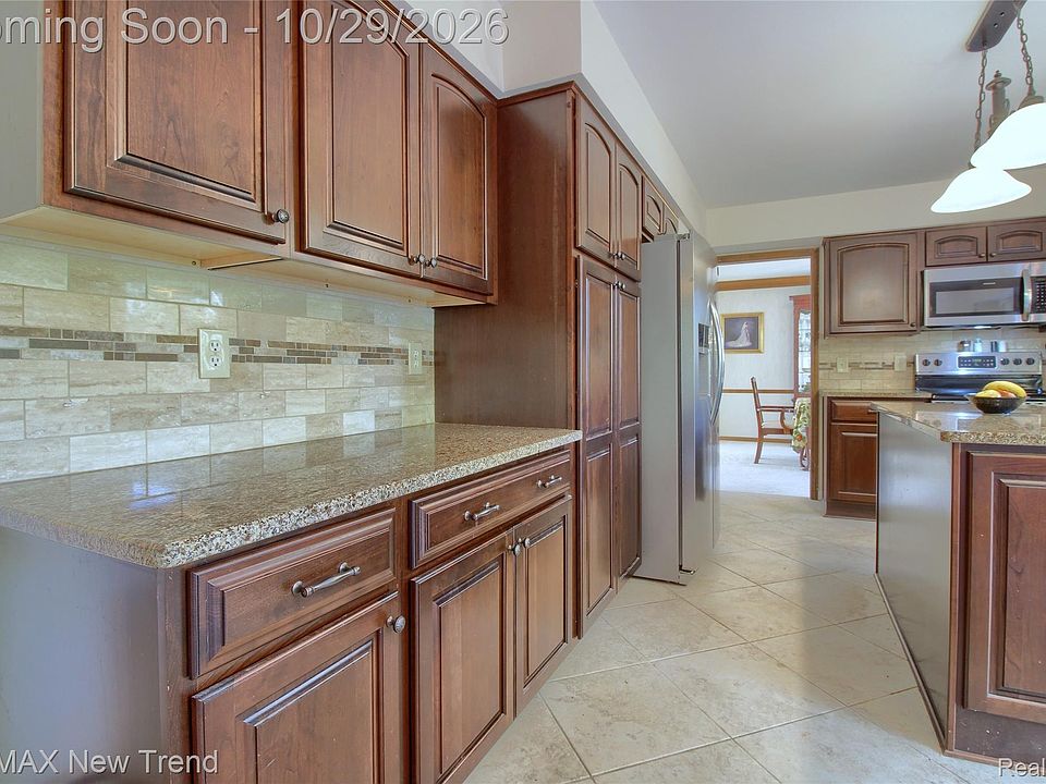 25458 Witherspoon St, photo 11