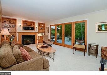 2nd image of 1016 Parker Ave